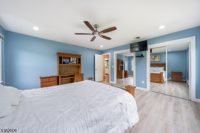 Woodland Hills - Residential