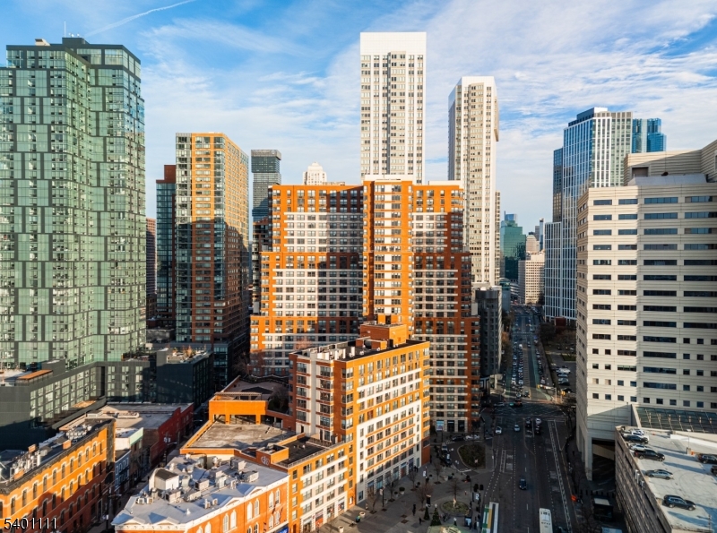 Grove Pointe - Residential