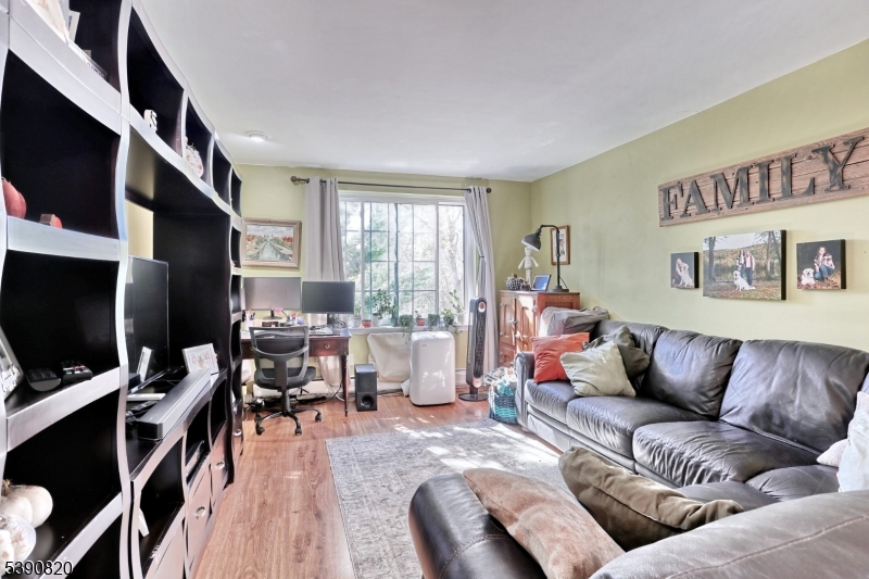 Ridge Gardens - Residential