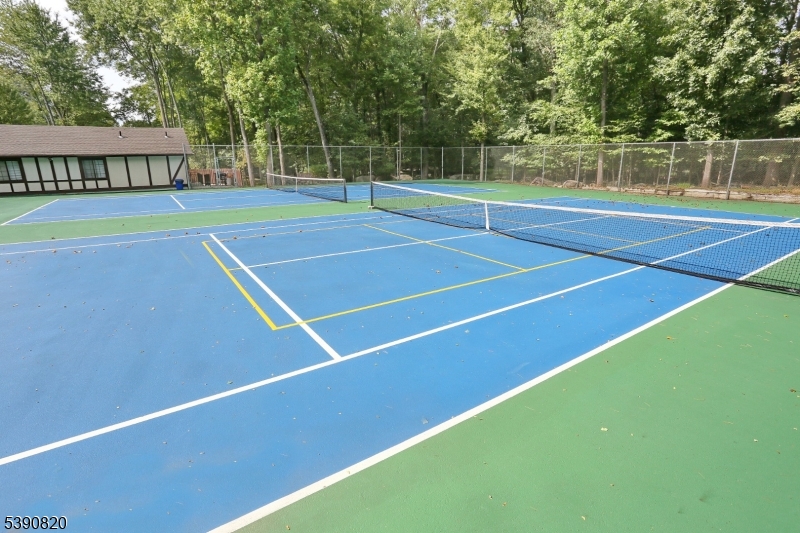 Ridge Gardens - Residential