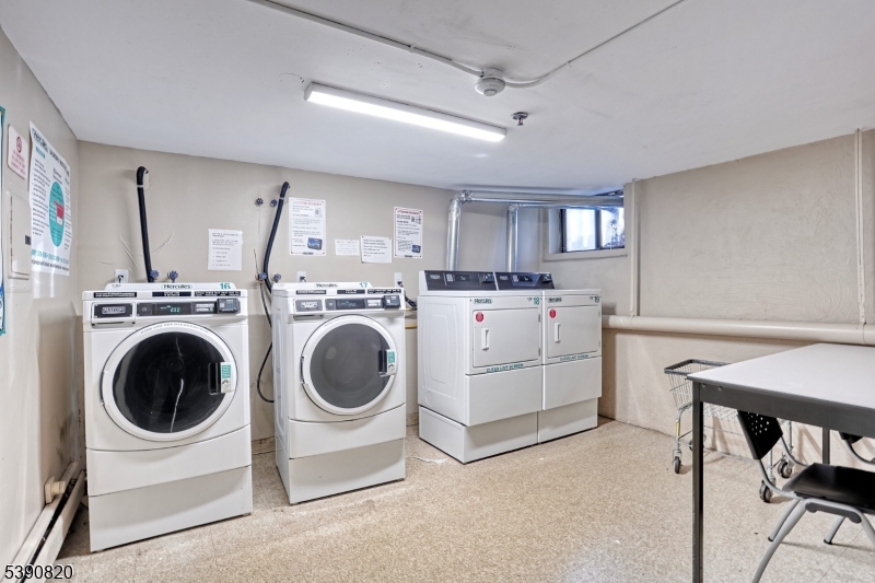 Ridge Gardens - Residential