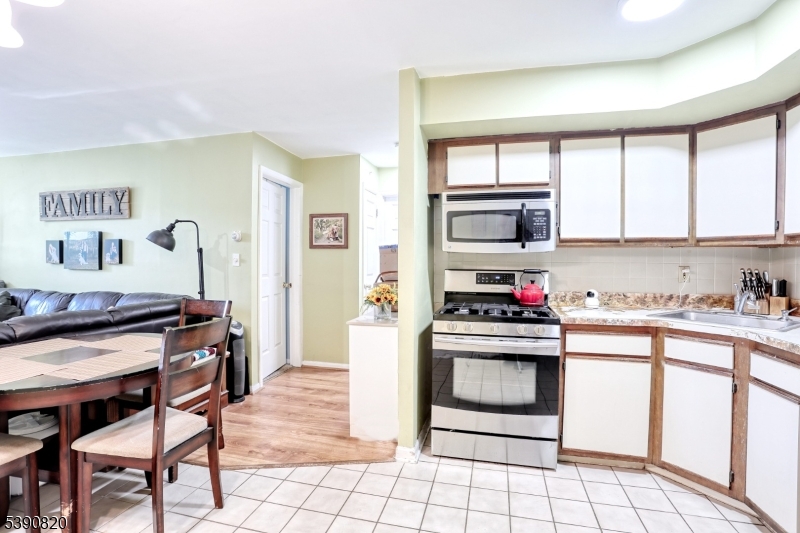 Ridge Gardens - Residential