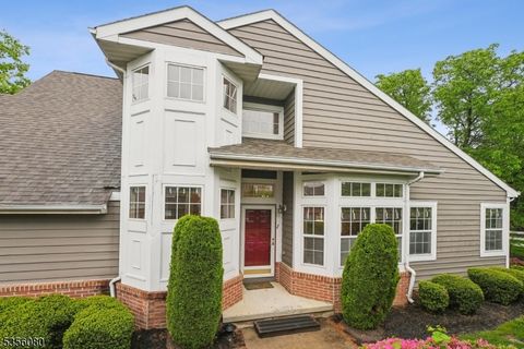 6 Cypress Point Ln Monroe Twp. NJ 08831