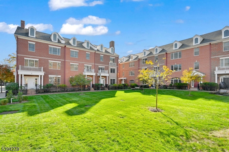 Livingston Town Center - Residential