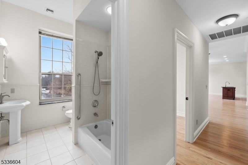 Forest Mill - Residential Lease