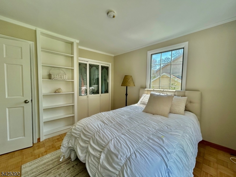 Rock Ridge Lake community - Residential