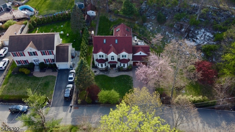 Rock Ridge Lake community - Residential