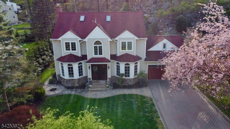 Rock Ridge Lake community - Residential