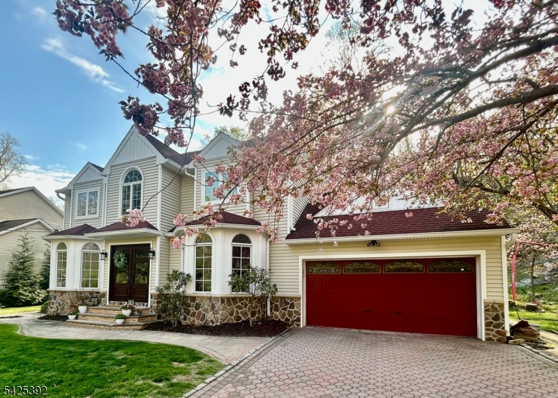 Rock Ridge Lake community - Residential