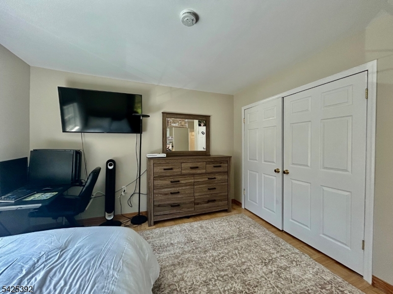 Rock Ridge Lake community - Residential