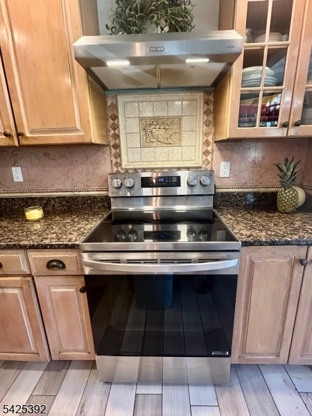 Rock Ridge Lake community - Residential