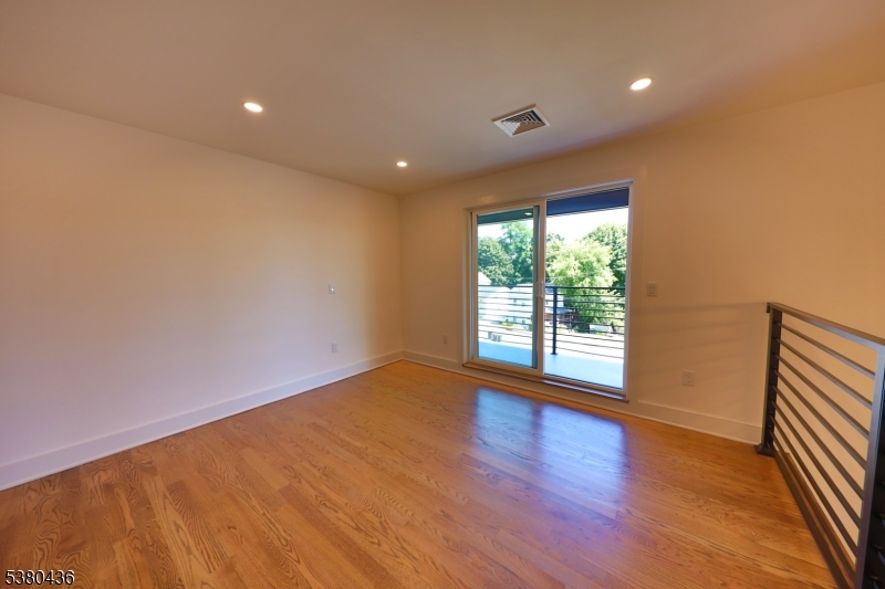 Downtown - Residential Lease