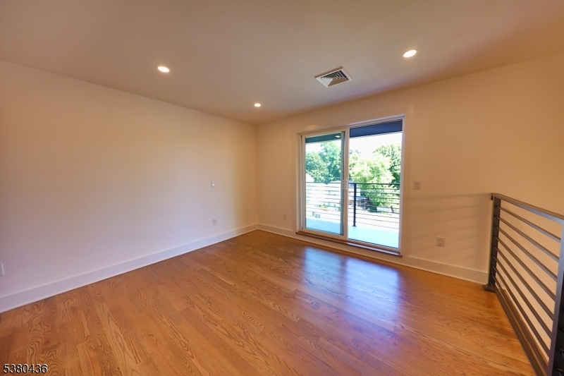 Downtown - Residential Lease