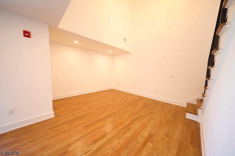 Downtown - Residential Lease