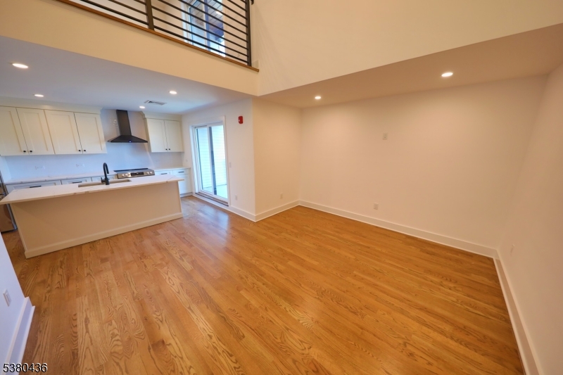 Downtown - Residential Lease