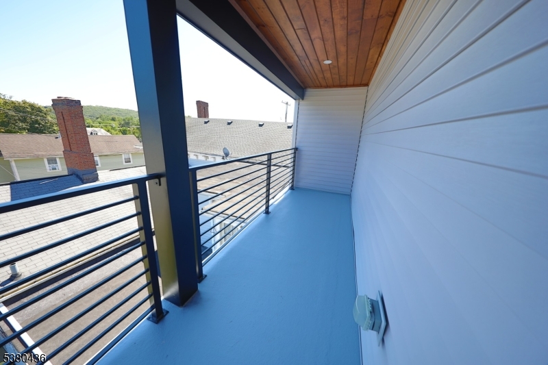 Downtown - Residential Lease