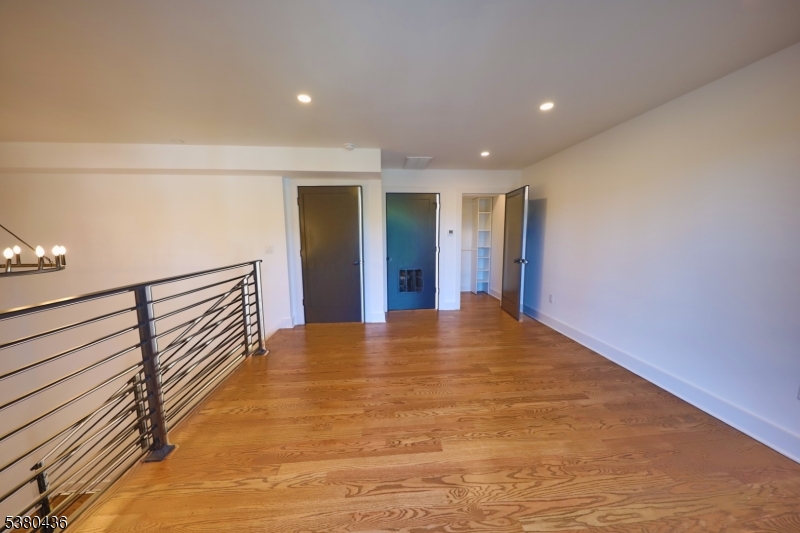 Downtown - Residential Lease