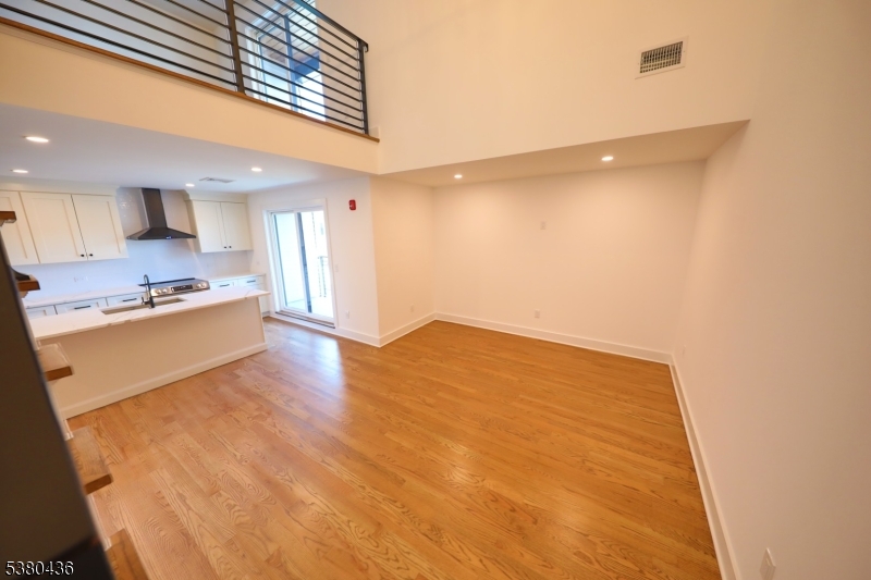 Downtown - Residential Lease