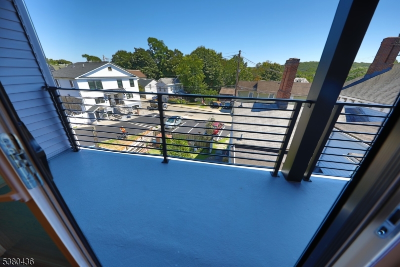 Downtown - Residential Lease