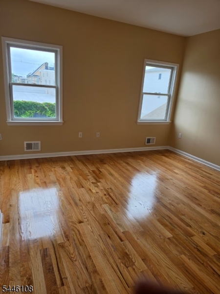 331 Niles St - Photo 2