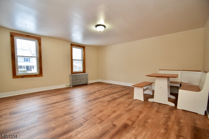 Oak Ridge / Milton - Residential Lease