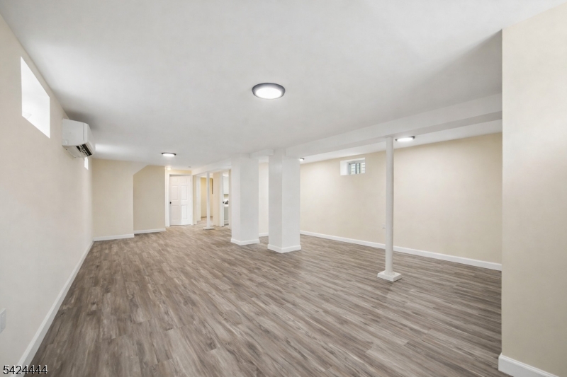 Elmwood Park - Residential Income