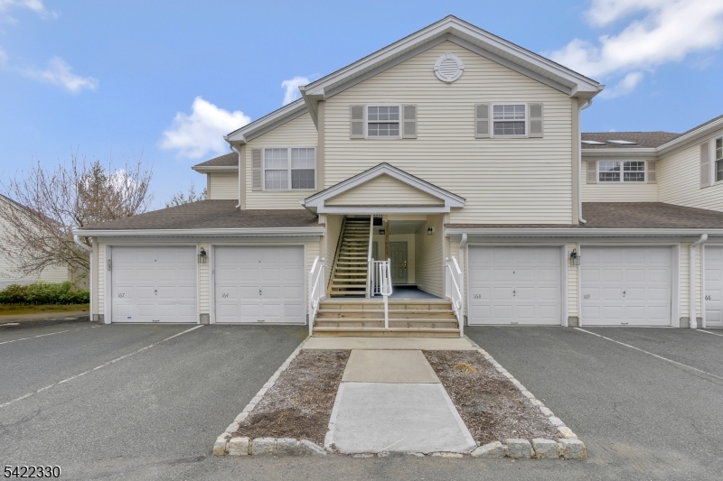 Spring Ridge - Residential