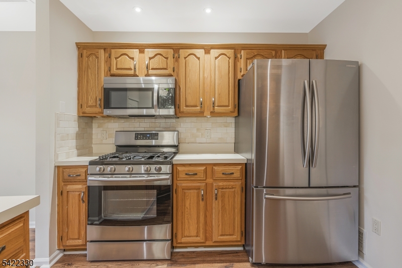 Spring Ridge - Residential