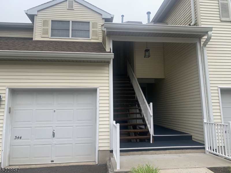 Spring Ridge - Residential