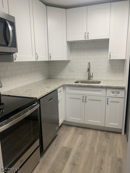 Spring Ridge - Residential