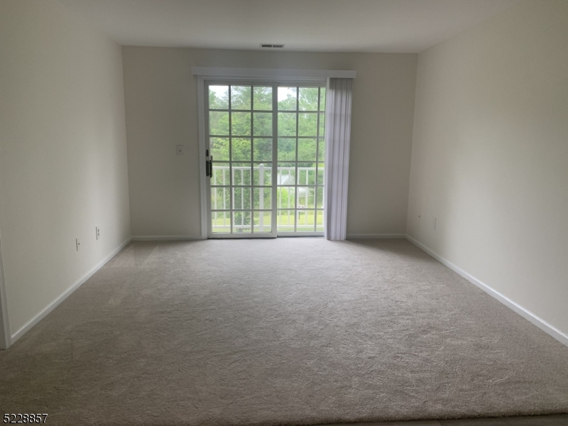 Spring Ridge - Residential