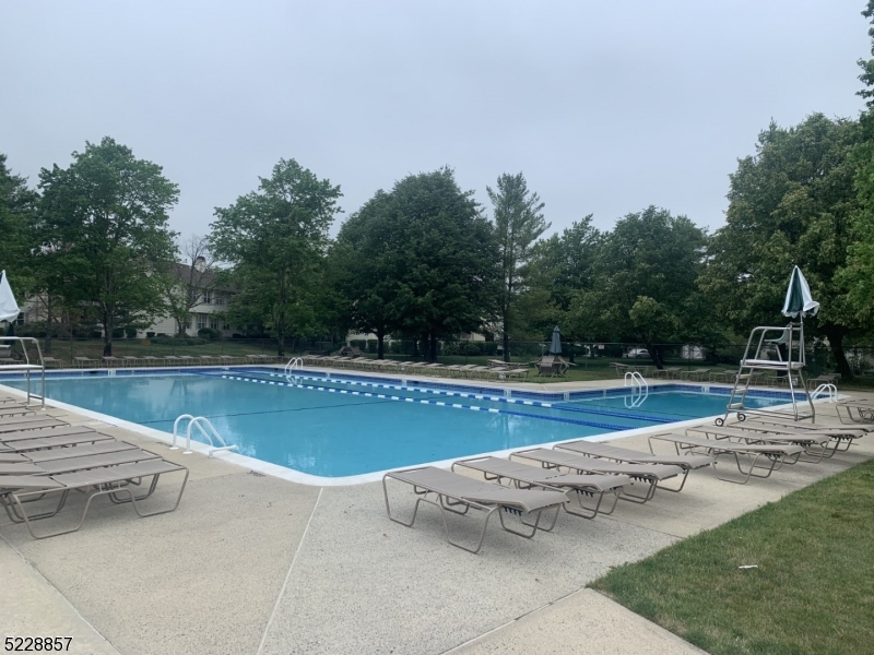 Spring Ridge - Residential