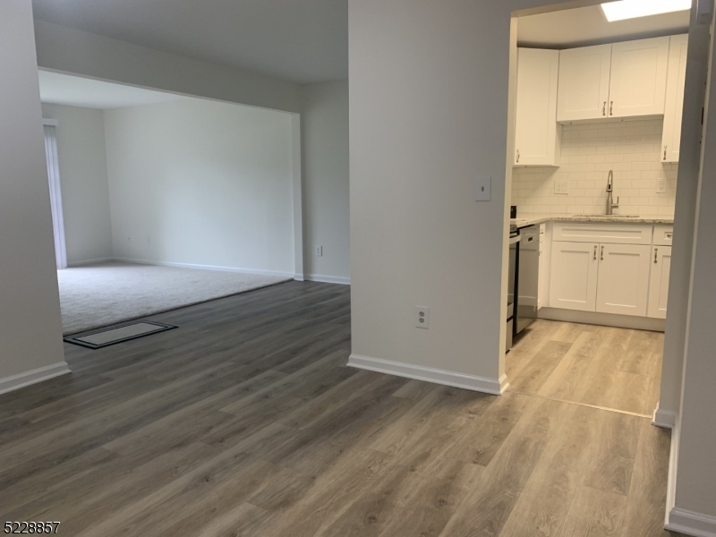 Spring Ridge - Residential