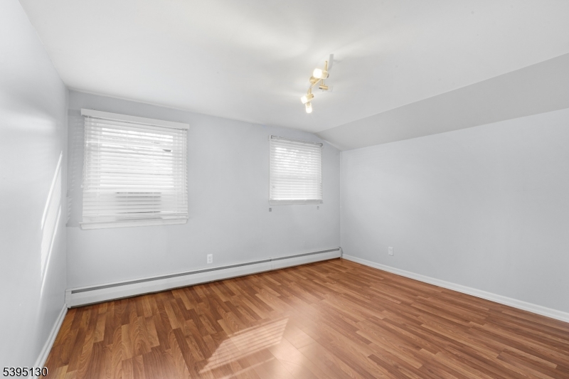 Beacon Hill - Residential