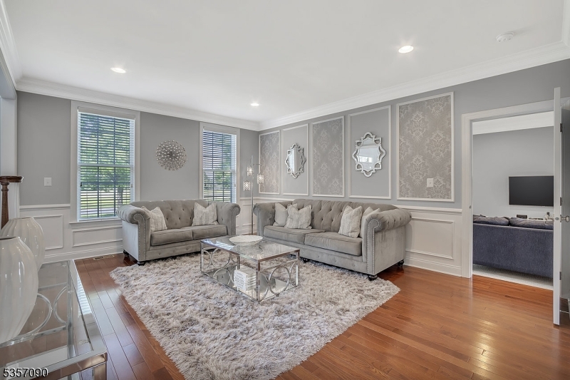 4 Frey Rd