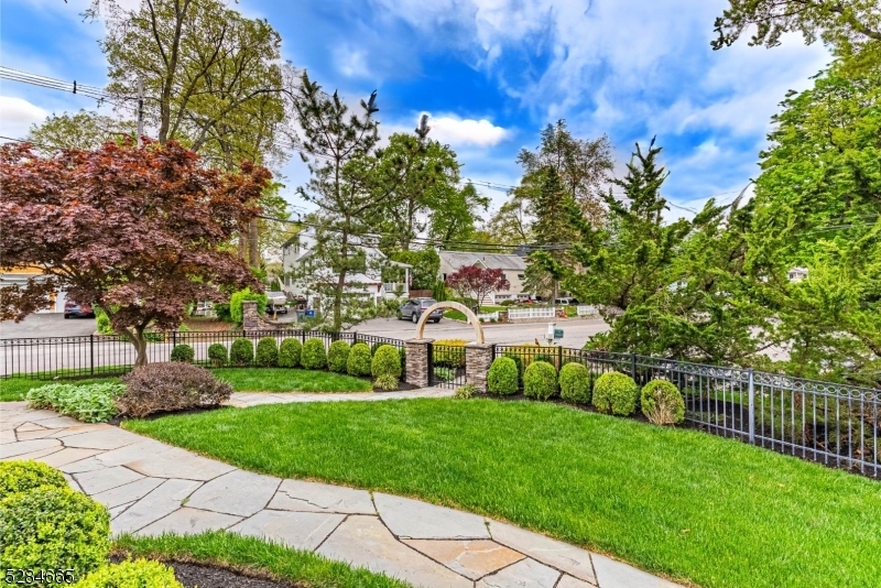 Indian Lake - Residential