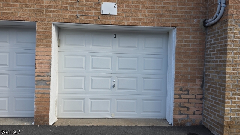 Bridgebrooke Condominiums - Residential Lease