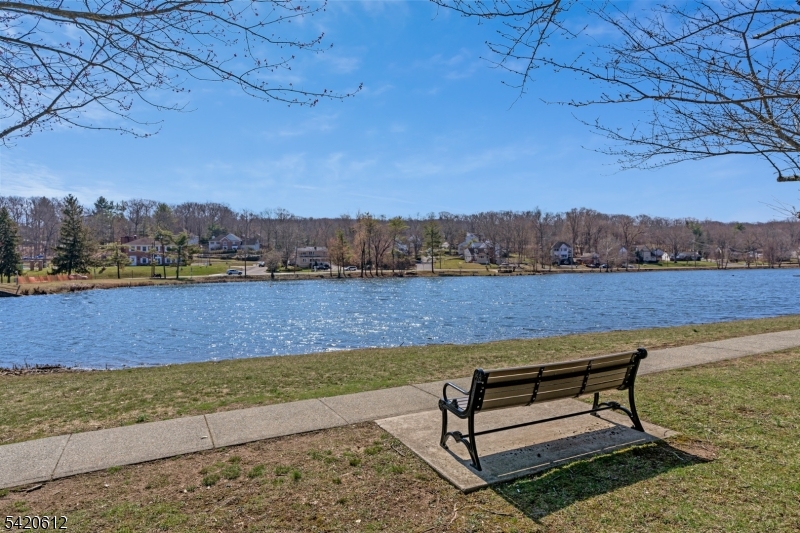 Lakeside Villas - Residential