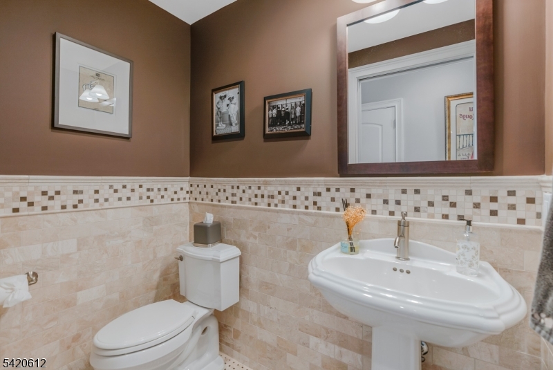 Lakeside Villas - Residential