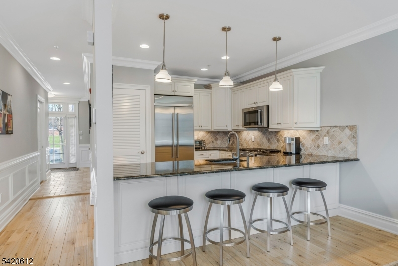 Lakeside Villas - Residential