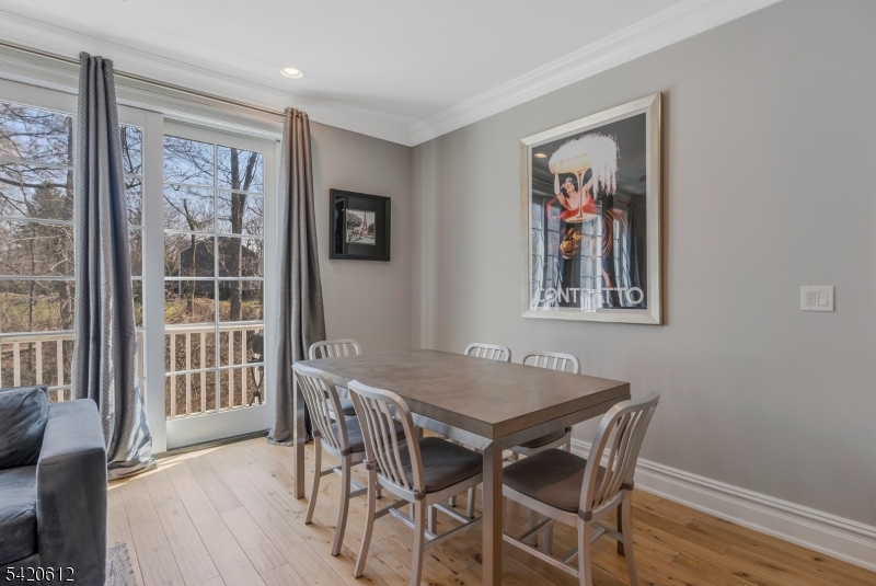 Lakeside Villas - Residential