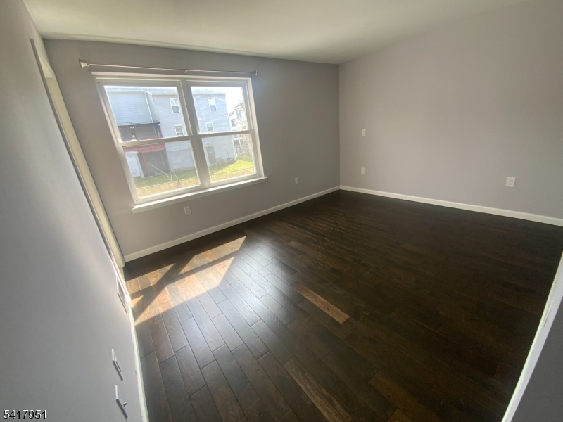 CENTRALWARD - Residential Income