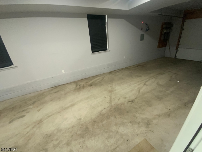 CENTRALWARD - Residential Income