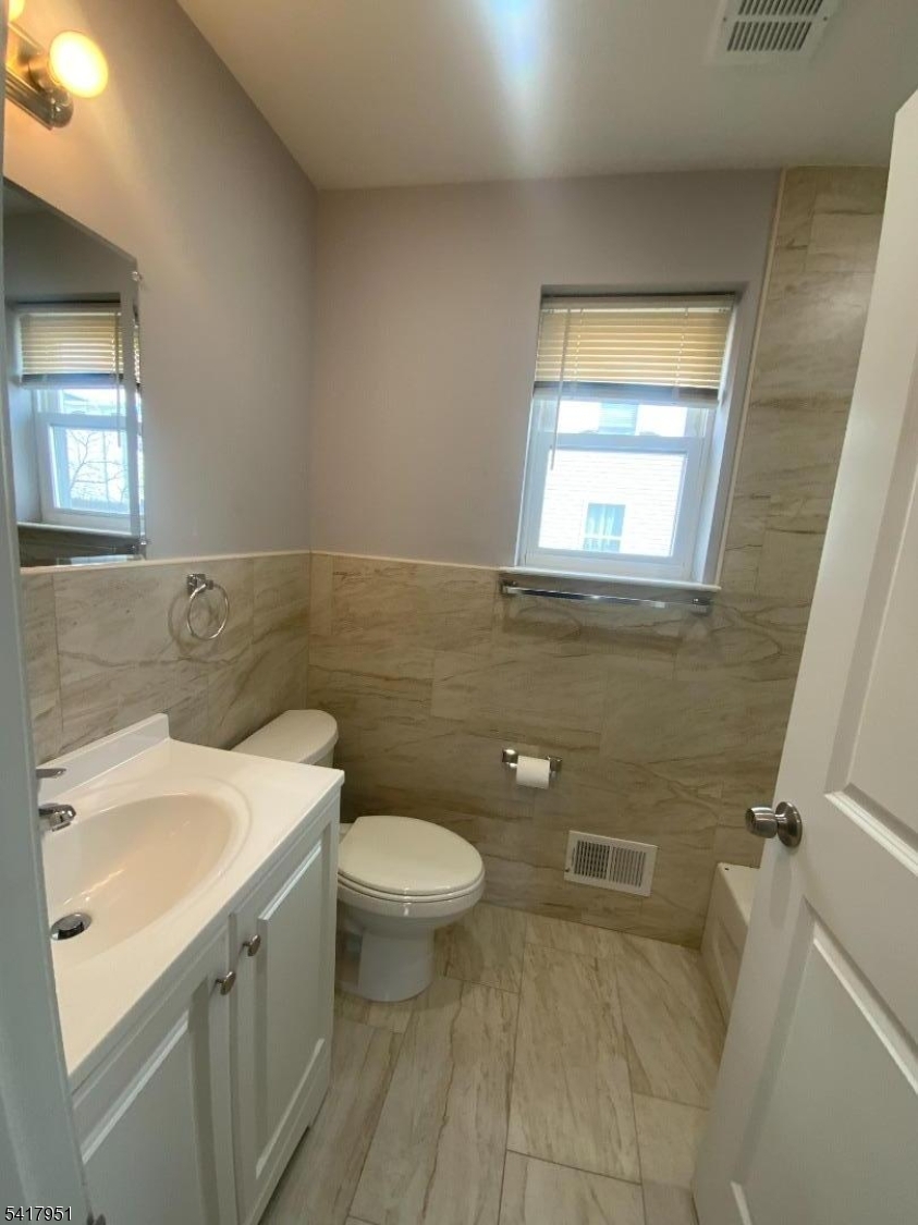 CENTRALWARD - Residential Income