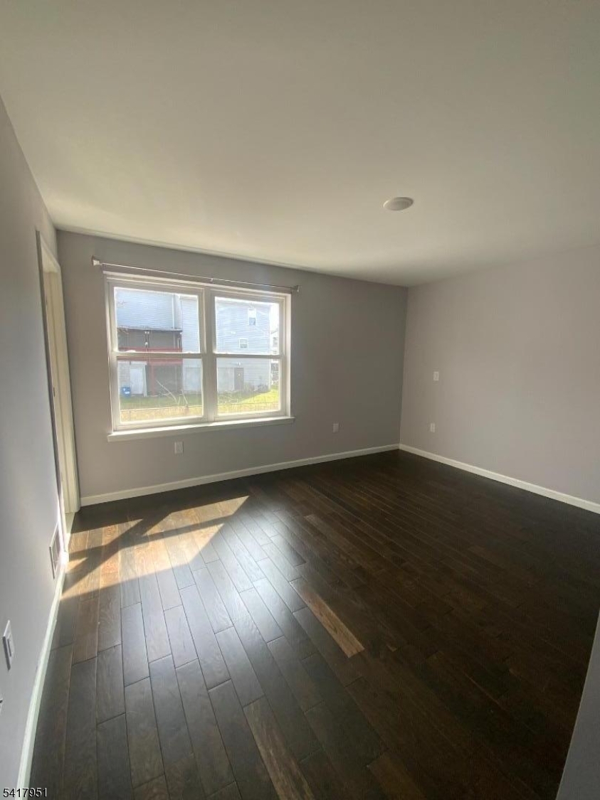 CENTRALWARD - Residential Income