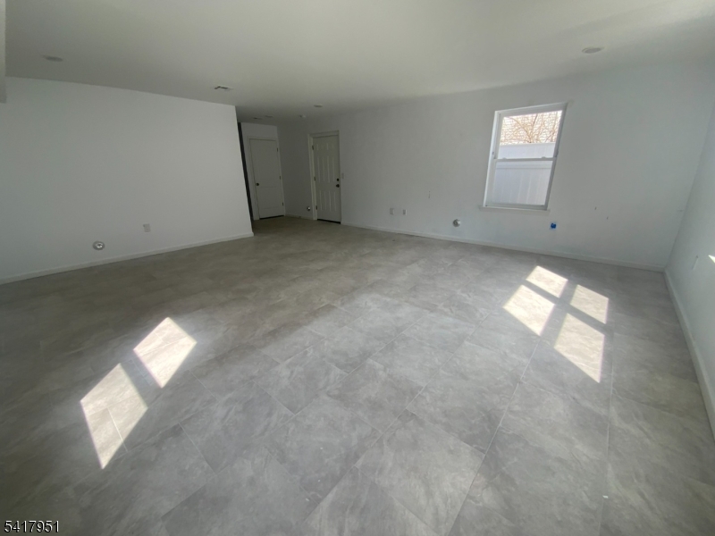 CENTRALWARD - Residential Income