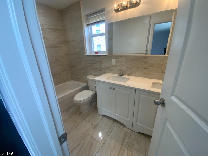 CENTRALWARD - Residential Income