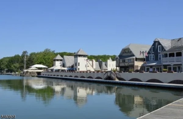 758 W SHORE TRL, SPARTA, NJ 07871 - Image c9dbea9136d382e367c4a7eaa87254fb/2389297652