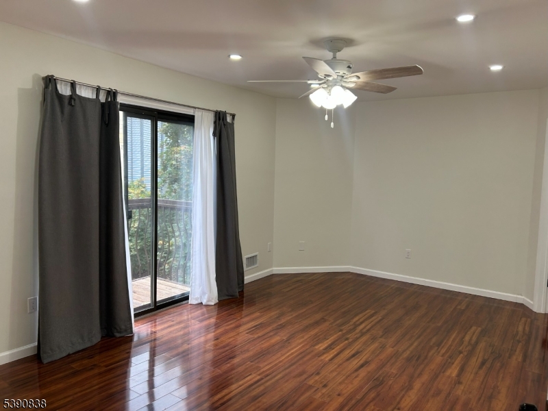 Hastings Square - Residential Lease