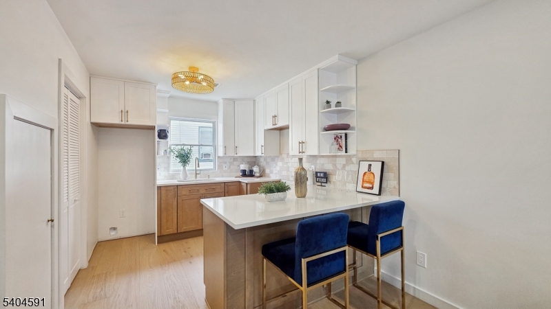 Javier Hill Townhouses - Residential